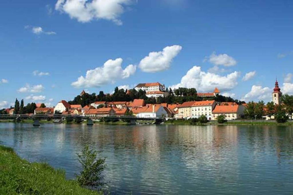 Rucmanci Urlaub Fuer Die Seele - Erholung Pur In Der Natur - Ferienhaus Mit Infrarotkabine & Relax-Raum מראה חיצוני תמונה