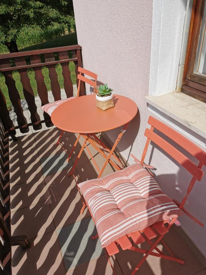 Rucmanci Urlaub Fuer Die Seele - Erholung Pur In Der Natur - Ferienhaus Mit Infrarotkabine & Relax-Raum מראה חיצוני תמונה