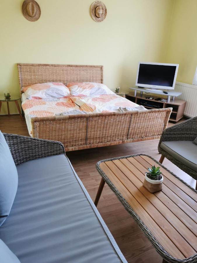 Rucmanci Urlaub Fuer Die Seele - Erholung Pur In Der Natur - Ferienhaus Mit Infrarotkabine & Relax-Raum מראה חיצוני תמונה